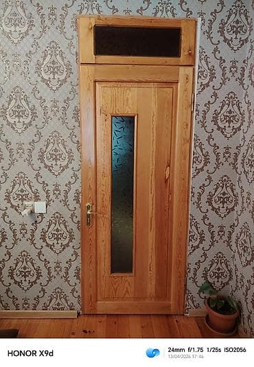 ev qapilari 2020: Taxta otaq qapıları – şüşəli dizay 

4 ədəd taxta qapı 100 manat — 4