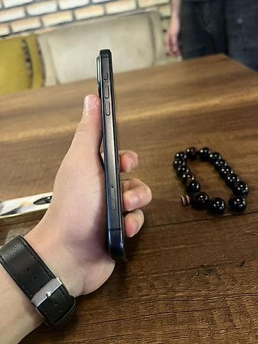 iphone 17 pro işlənmiş: IPhone 17 Pro Max, 256 GB, Mavi — 5
