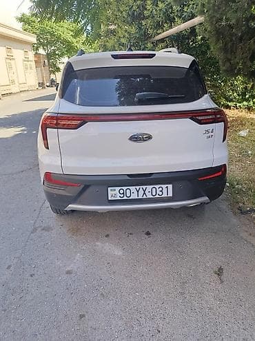 Nəqliyyat: JAC : 1.5 l | 2025 il 45000 km Krossover — 2