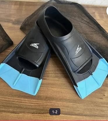 formalar: Speedo qısa üzgəc (swim fins) S və M İkisinə 25 man Dəmək olar — 1