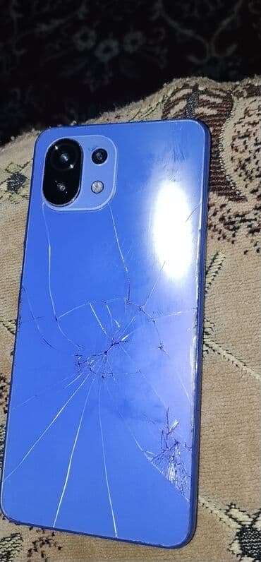 xiaomi mi 9 lite: Xiaomi 11 Lite, 128 GB, rəng - Göy, 
 Qırıq — 2