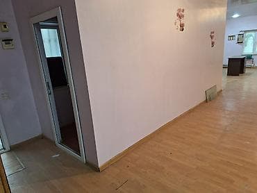 berde: 9-cu mikrorayonda 75 kv.m təmirli obyekt kirayə verilir 9-cu — 2