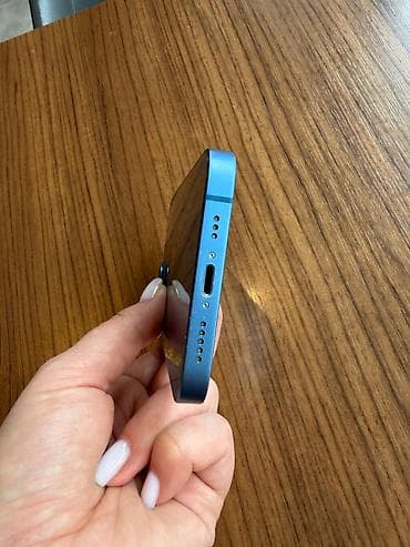 IPhone 13, Mavi, Face ID — 7