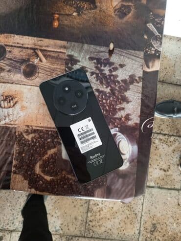 redmi 12 ekran: Redmi smartfon - Rəng: qara - Ekran: damla‑notch ön kamera kəsiyi — 3