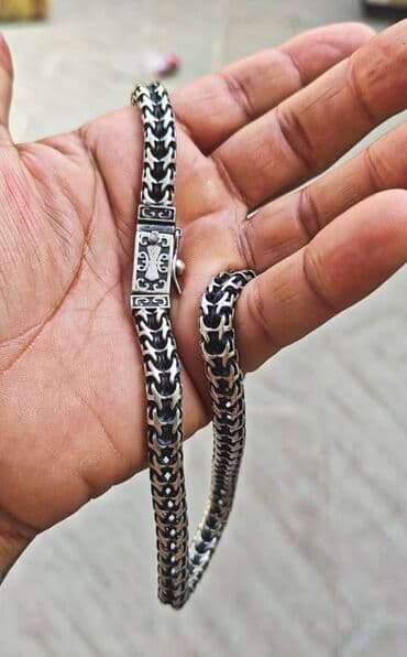 gumuş bilərziklər: Boyunbağı, Gümüş, 110 g — 2