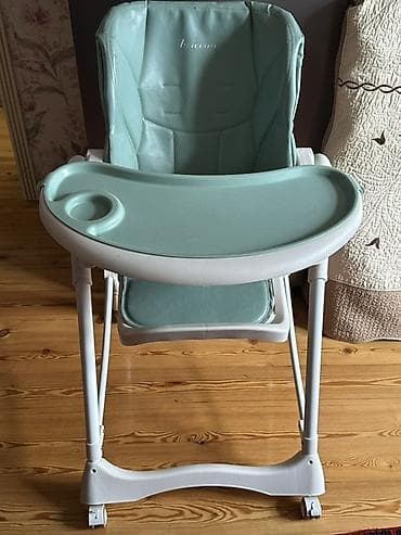 Uşaq yemək stulu - Rəng: açıq mint-yaşıl oturacaq və siyirmə tepsi