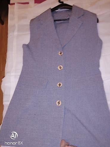 asbaz geyimi: Manto az islenmis qolsuz 34 36 razmer — 2