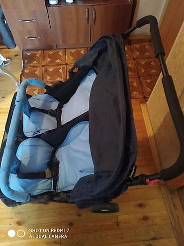 Əkizlər üçün araba