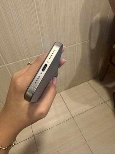 plata iphone: IPhone 15 Pro Max, 256 GB, Natural Titanium, Barmaq izi, Simsiz şarj, Face ID — 5