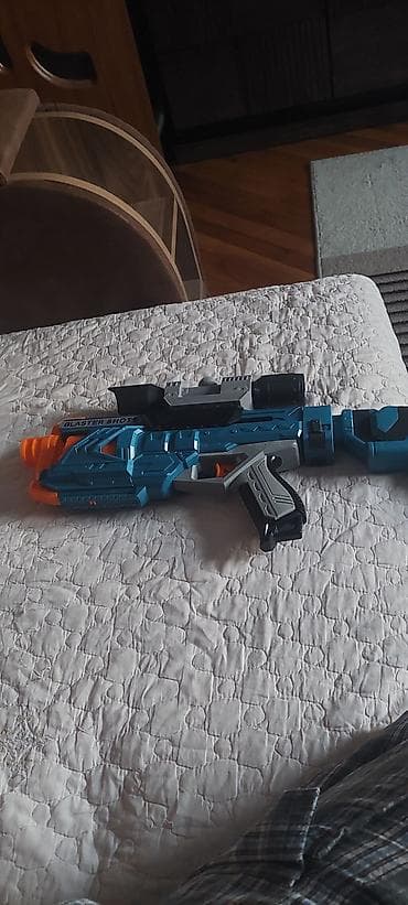 qara saça refle: Oyuncaqlar — 2