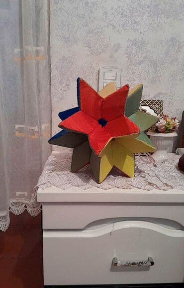 Dekorativ divar panelləri: Əl ilə tikilmə ulduz — 1