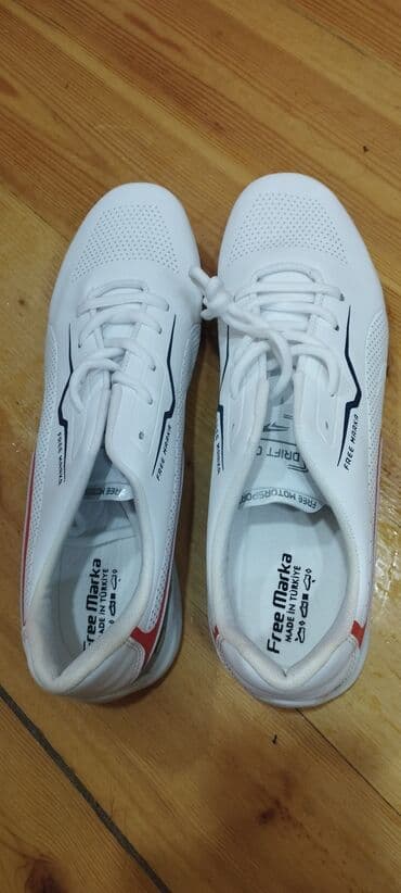 черные мужские мокасины: Məhsul: Free Marka idman ayaqqabısı Razmeri 42-43 təzədir geyinilməyib — 1