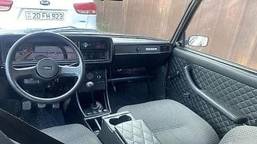 vaz baqaj: VAZ (LADA) 2107: 1.6 l | 2010 il 253800 km Sedan — 4