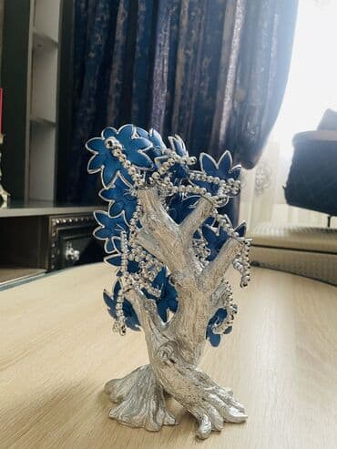 bənövşə: Təp-təzədir,heç işlənmiyib,hediyyəlik suvener, qutusu var — 2