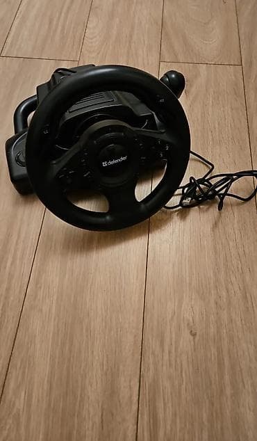 Defender markalı oyun sükan dəsti ideal vəziyyətdədir heç bir problem