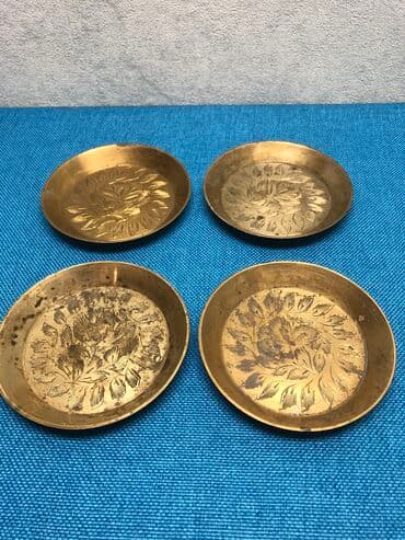 qizil onluq qiymeti 2022: Antik Latun Nelbeki ve murebbe qabi qiymet 1 eded ucun . 3 eded var — 13