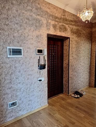 studio menziller: Nizami rayonu, Neftçilər metrosunun yaxını, Məlhəm Hospitalın yanında — 8