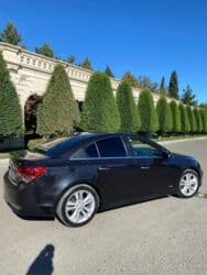 продажа дешевых автомобилей: Chevrolet Cruze: 1.4 л | 2015 г. 207000 км Седан — 12