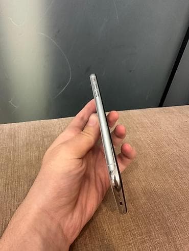 telefon lombardı: IPhone X, 64 GB, Gümüşü, Face ID — 3