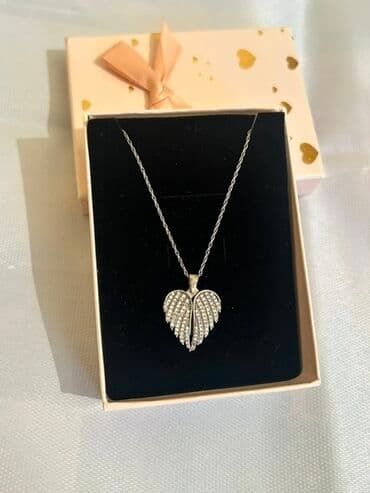 gümüş qaşıqlar: Dəstə daxildir: Boyunbağı, Gümüş, 925 Əyar — 2