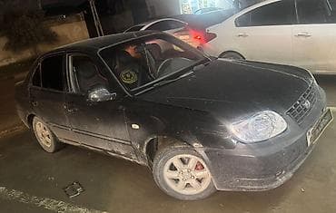 hundai ix35: Matoru vurub 1000 1200 xərci var barter yalnız dayvo naxia ilə - - — 4