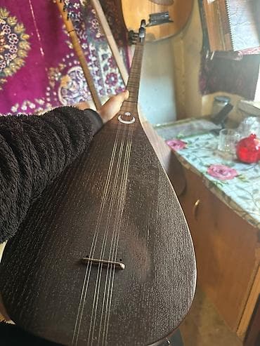 Musiqi alətləri: Salam tecili satılır. Sazın mükəmməl səs tembri var toy sazı kimidə — 1