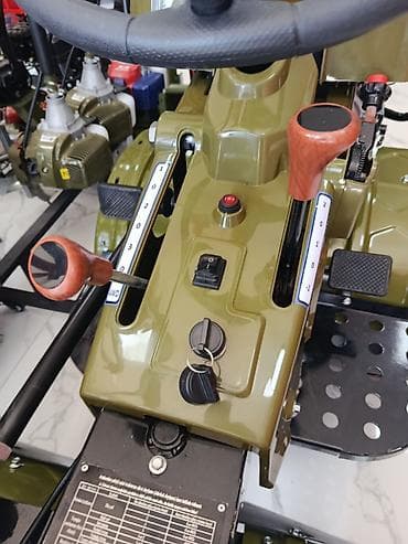 maşın sukanı: Mini traktor – kompakt, çoxfunksiyalı bağ və təsərrüfat texnikası — 4