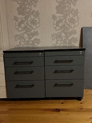 Sürgülü şkaf modulu 1 ədədi 50 manat - Rəng: tünd boz (mat) -