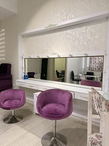 perdler: Gözəllik/vi̇zaj studi̇yası üçün tam təchiz olunmuş mebel və avadanlıq — 2