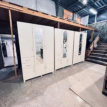 2 qapılı, Güzgülü, Ağ, Digər material, Açılan, Düz dolab