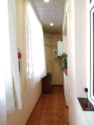 ucbucaq evlər: 2 otaqlı, Yeni tikili, 60 kv. m — 10