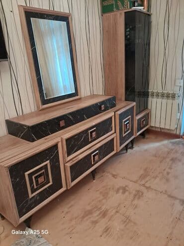 İşlənmiş, Güzgülü