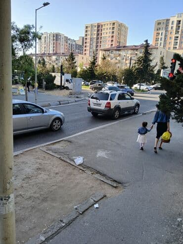 kiraye ev qarayev: Bakı, 2 otaqlı, Köhnə tikili, m. Qara Qarayev, 42 kv. m — 1