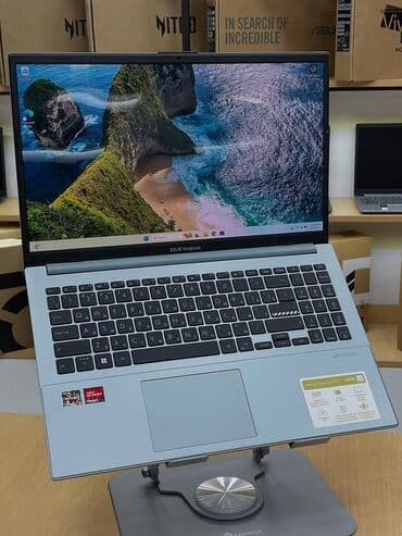 ASUS VivoBook 15 (mavi gövdə) – gündəlik iş və təhsil üçün yüngül və