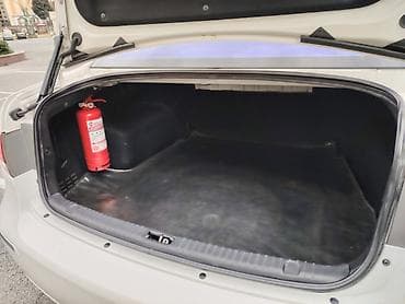 rav 4: Hyundai Sonata: 2.4 l | 2008 il Sedan — 6