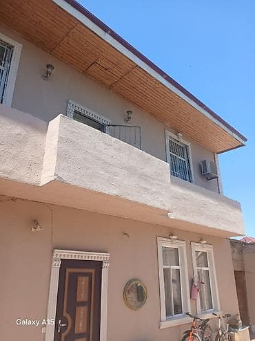 2 mertebe heyet evi,satilir .balaxani fazenda yola yaxin butun