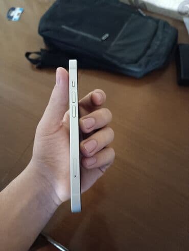 işdenmiş telfonlar: IPhone 13, 128 GB, Ağ, Face ID — 5