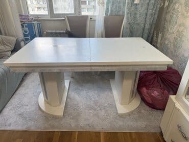 Qonaq masası, İşlənmiş, Açılan, Kvadrat masa