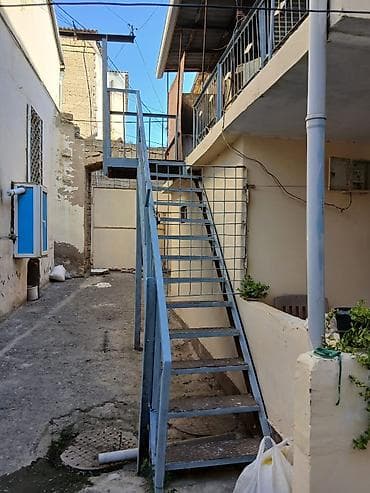 tarsofka boya: Metall pilləkən – açıq hava üçün - Material: möhkəm metal — 1