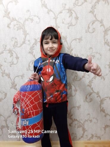 boks aparatı qiyməti: 🥊Uşaqlar üçün idman BOKS dəsti. 🥇Qomplikdə daxildi əlçək, quruşa — 3