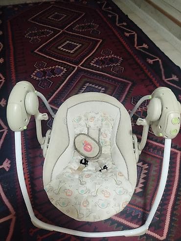 Beşiklər: Oğlan və qız üçün, Beşik, Yellənmə mexanizm ilə — 1