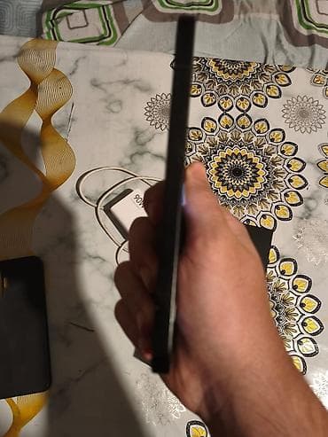 pocophone: Poco F7, rəng - Qara — 2