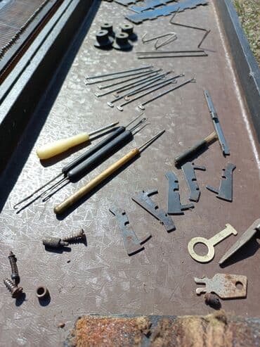 işlənmiş tikiş maşınları: Tikiş maşını İşlənmiş,Elektromexaniki — 3