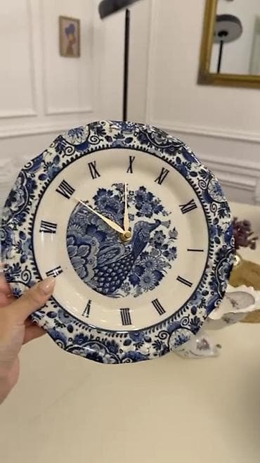 Divar saatları, Saniyə əqrəbi