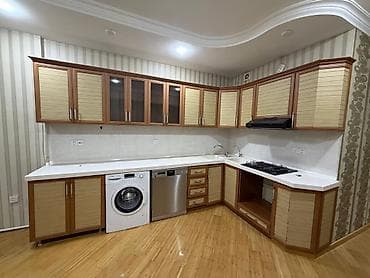 Mətbəx beli satılır 250 aze ölçü 336x 192 üstündə qaz moyka