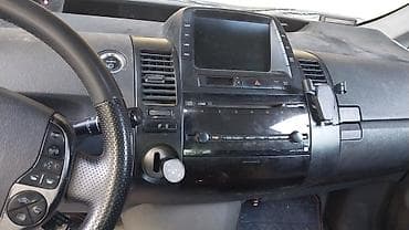 Nəqliyyat: Prius 20 kuzanın magintafonu sadəcə disk yeri işləmir başqa hər şeyi — 5