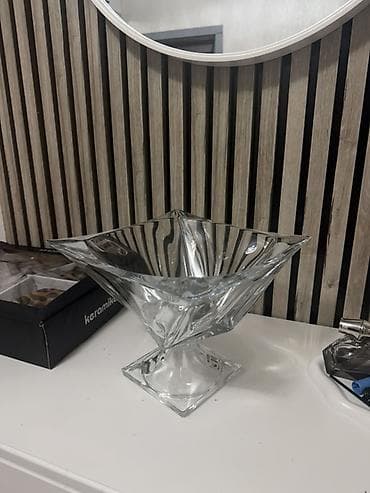 malax meyvə: Şüşə meyvə/qəlyanaltı qabı – dekorativ ayaqlı model - Material — 1