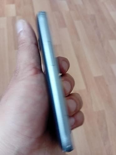 philips xenium 9@9s: Samsung 16 GB, rəng - Qara, İki sim kartlı — 5