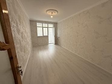 Аренда квартир: 🏡 MƏNZİL SATILIR — ABBAS SƏHHƏT, 4-CÜ MİKRORAYON Mənzil 5 mərtəbəli — 7
