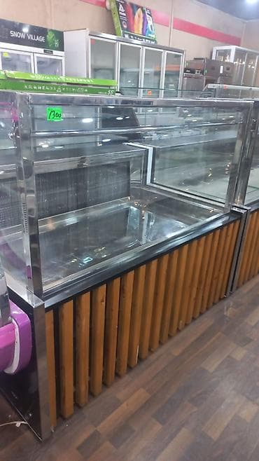 Kassa avadanlığı: Şüşəli soyuducu vitrin – peçenye, tort, desert, salat və hazır — 1